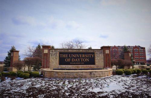 Spacious 4BR Home Near UD Oregon and DT Dayton - Foto 26