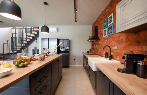 NEW Luxury Feel Good House by the Sea - Foto 8