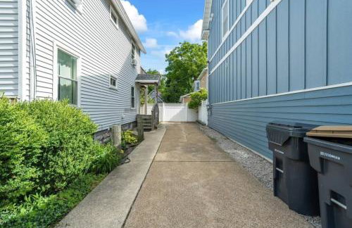 Walk to the Beach! - Free Parking - Fire Pit - Photo 41