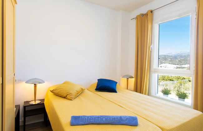 Cristobal - Photo 11