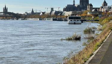 Sleeping in a motorhome - Photo 5