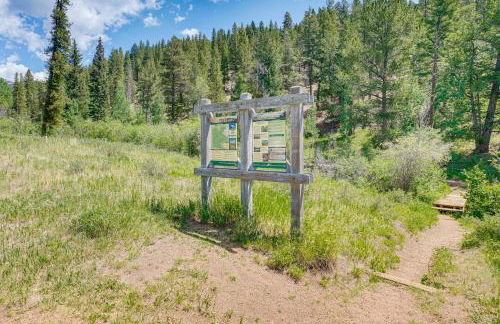 Patio and Hot Tub Cozy Cabin Retreat in Bailey! - Foto 19