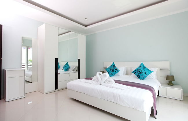 Hidden Palm Pool Villas - Photo 4