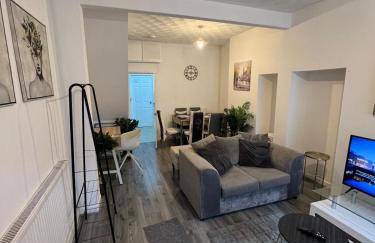 Anfield cosy stay - Photo 16