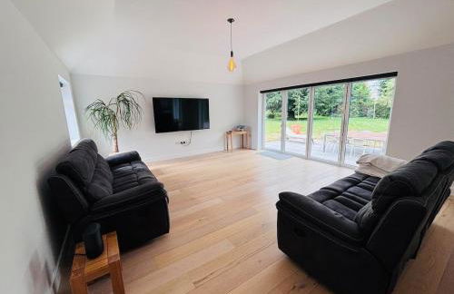 Buckland Towers - Photo 1