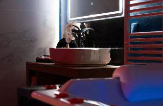 Suite craz'in Love Room, jacuzzi, cinéma, Camargue - Foto 28