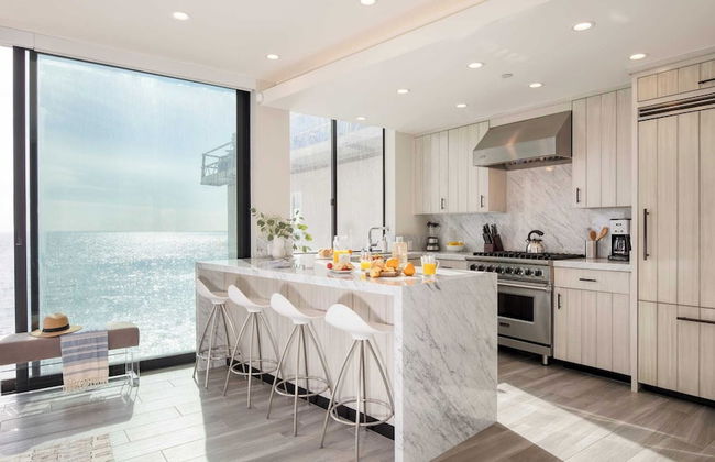 Matador by Avantstay Ocean Front Malibu Pad w/ Rooftop Patio - Foto 17