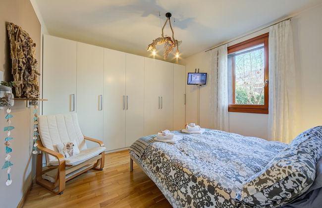 The Peace Of The Lake - Photo 12