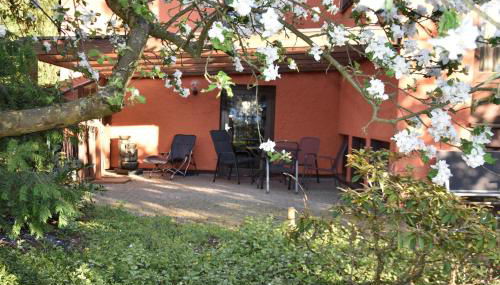 Appartment in der Auszeitoase Freystadt - 2 Zimmer, Billard, Sauna, Terrasse, Garten, Ladestation, nahe an Messe Nürnberg - Foto 3, Garden view