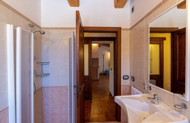 Country House in Marche With Pool & Views - Foto 17