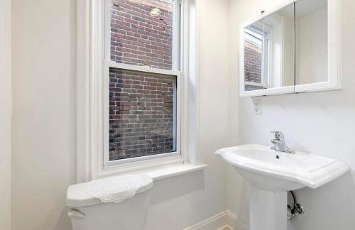 The Serenity Manor - Photo 20