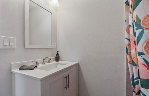 The Wisteria Oasis With heated pool and hot tub - Foto 31