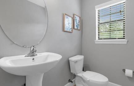 Book Your Summer Escape - TownHome by Disney! - Photo 14