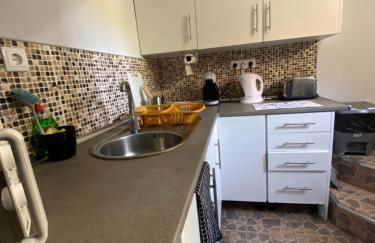 2 bed room apartment , sea view, 10 minutes walk to the beach - Foto 13