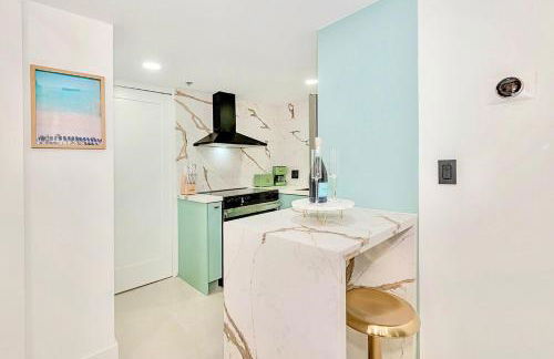 2-Min to Beach, Upscale Enclave - Foto 35