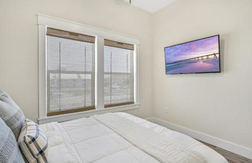 Beach Haven - Brand New Home - Private Pool- Just 300 Feet From The Beach! - Foto 22