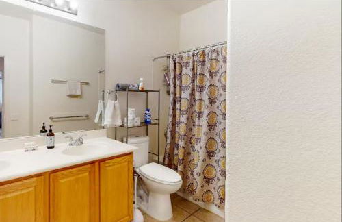 NEW! Stunning Peaceful Peoria Home - Very Close to Sports Complex - Foto 19