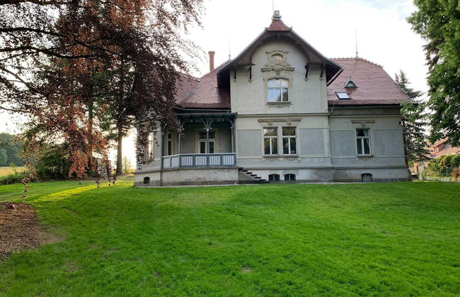 Spacious Holiday Home in Sluknov With Private Garden - Foto 1