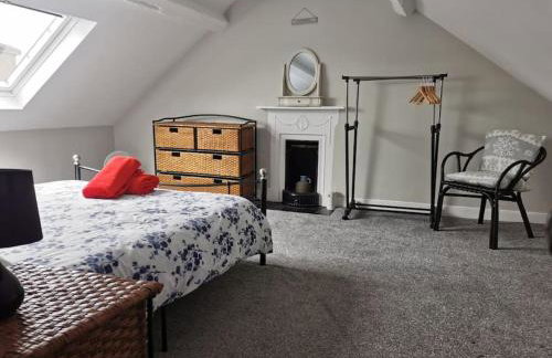 Spacious 3 Bedroom Apartment in Hillsborough, NI - Foto 5