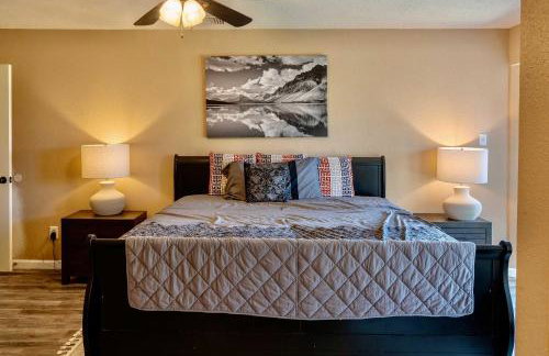 Katy Hideaway - Charming 3 BDR - Foto 31