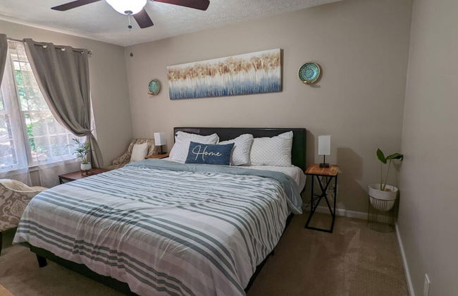 1303 Colony Dr Marietta - Full Home - Foto 1