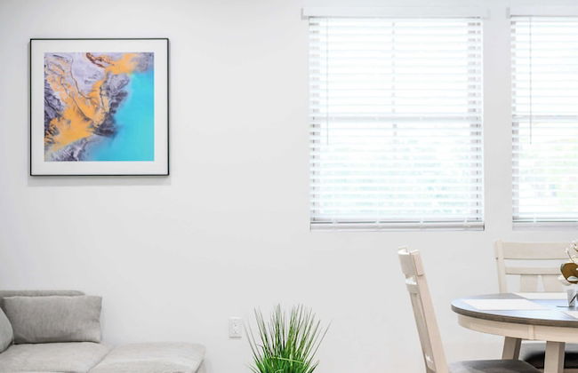 Not Affected by the Fire/modern 5BR Home With Full Amenities & Parking #2 - Foto 32