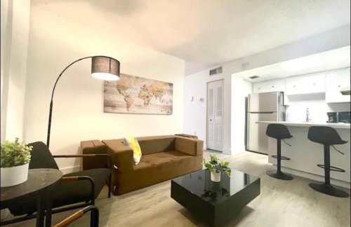 Miami International Airport 1 - Photo 22