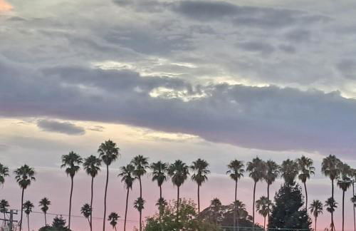 Beautiful Top Floor Getaway in Beach Town - Foto 25