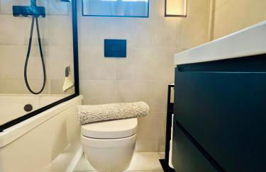 Luxury Homely Stay Near City Centre With Parking - Foto 66