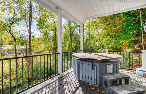 Hot Tub and Fire Pit Suttons Bay Home Near Wineries - Foto 2