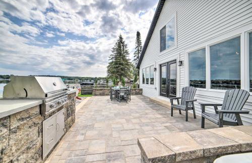 Newly Built Gilletts Lake Gem: Dock & Hot Tub - Photo 30