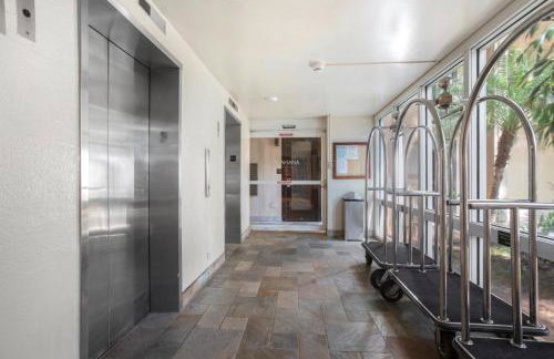 Mahana Oceanfront 2 BR Sleeps 6 Villas Steps to Beach Complimentary Car with 6 Nights MAH-1211 by KBM - Photo 102