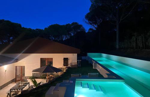 Luxury private Villa 25m Pool, Gym, 200m to Beach - Foto 33