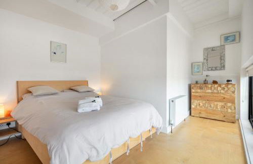 Large Penthouse in unique former Warehouse furnished with premium fittings for a luxurious stay - Foto 16