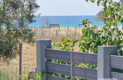 Summertime Villa just 90meters from the sea! - Foto 16