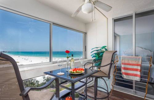 Palm Bay Club 7th-Floor Oceanfront Condo on Private Beach - Foto 2