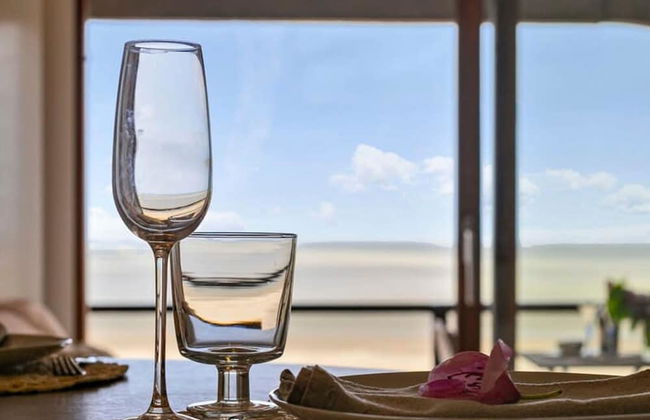 Beautiful Studio With Stunning Seaview and Terrace - Foto 7