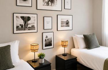 Modern City Center 2 Bedroom Apartment - Photo 32
