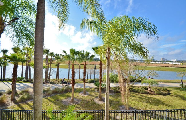 Beautiful LAKEVIEW Deluxe Condo Near Theme Parks - Foto 61