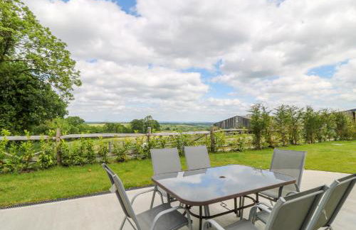 Muddy Udders Dairy - Photo 26