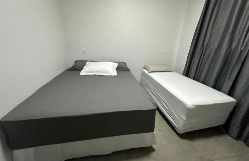 Casa vaga 2 carros ou caminhonete, 2 quartos, espaçosa, completa para 8 pessoas - Foto 23