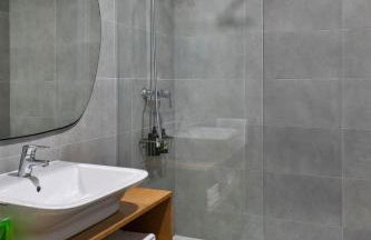 Misterhost La Florida Piscina y Terraza - Foto 7