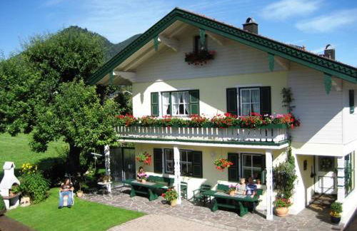 Gästehaus Burghartswieser inkl. Chiemgaukarte - Foto 2