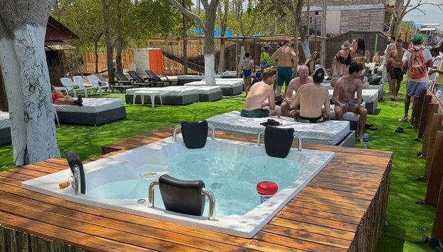 Escursione a Playa Tranquila - Foto 3, Un momento di relax sulla spiaggia