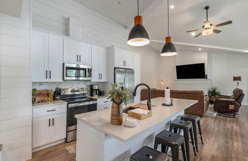 Welcome! 4 bedroom (6 bed) 3 bath River House - Foto 9