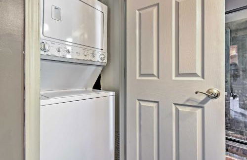 Hillside Cabin on 43 Acres with Private Lake and View! - Foto 14