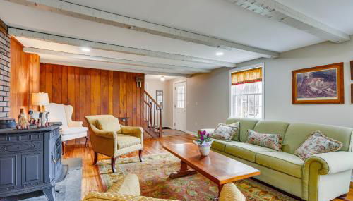 Historic Farmhouse in Layton with Deck! - Foto 5