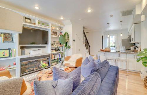 2 Mi to National Mall Stunning Townhome with Patio! - Foto 4