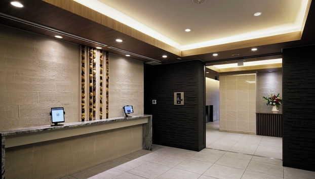 Minn Umeda East - Foto 2, Recepción