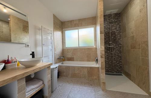 Maison piscine vue Cité Carcassonne - Foto 12